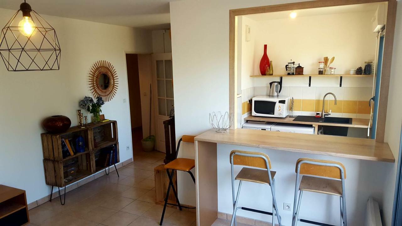 Votre Escale - Le Petit Montmartre Leilighet Niort Eksteriør bilde